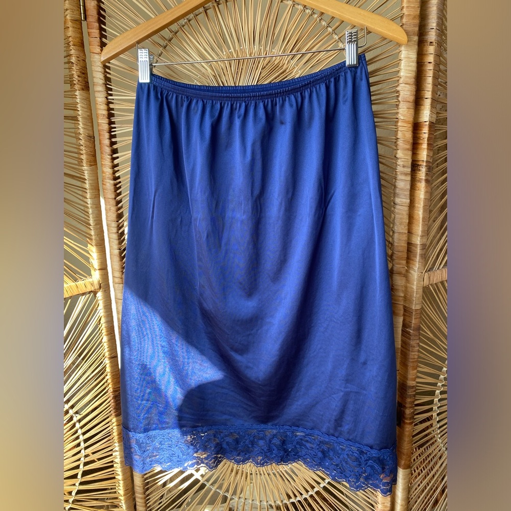 Vintage Vassarette Blue Satin Nylon Slip Skirt Lace Trim Size Large